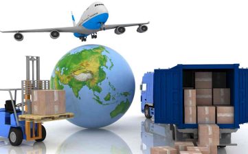 What does the forwarding agent do in export trade in india